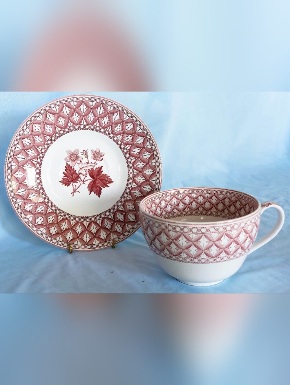 Spode Archive Collection Geranium Pattern. Jumbo Cup and Saucer. Vtg. England